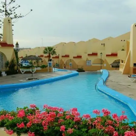 Adorable, Pool View And Veranda *