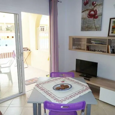 Apartment Adorable, Pool View And Veranda *